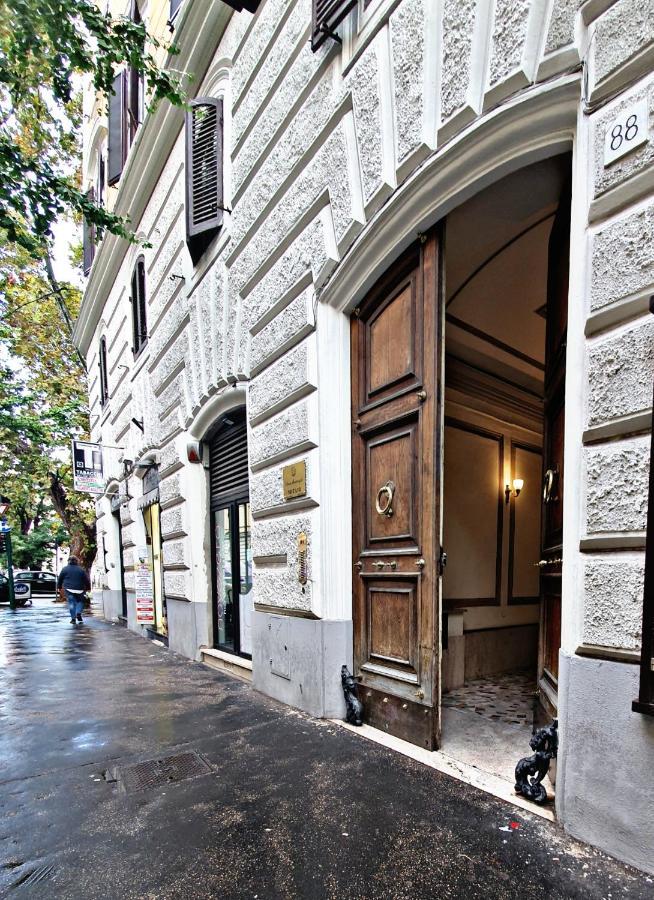 Fabio Massimo Guest House Рим Экстерьер фото